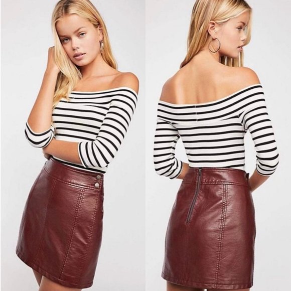 Free People Dresses & Skirts - Free People Retro Vegan Leather Bodycon Mini Skirt